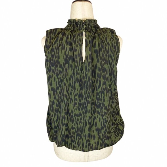 NWT - THML Sleeveless Blouse - Picture 4 of 4